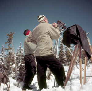 1954 1955 05 Ski Crazy (21s)